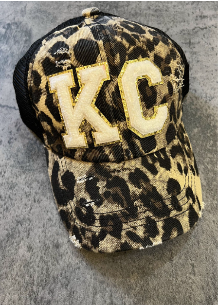 Distressed High Pony Hat - Leopard